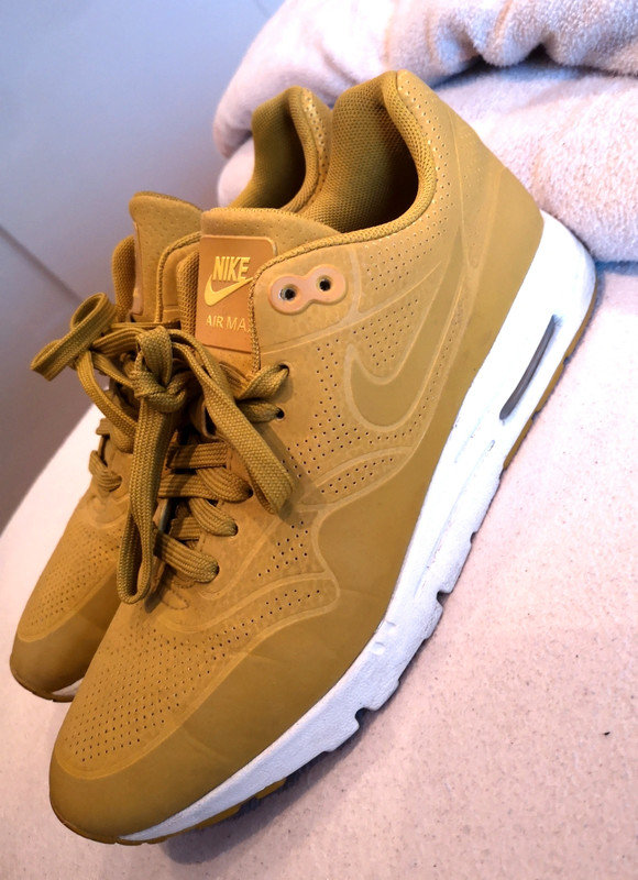 Air max clearance jaune moutarde