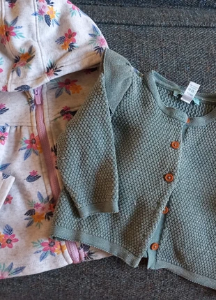 Set bambina felpa e maglioncino., brand: Du Pareil au Même, condizioni: Ottime, taglia: 9-12 mesi / 74 cm, €3.00, €3.85 include la Protezione acquisti