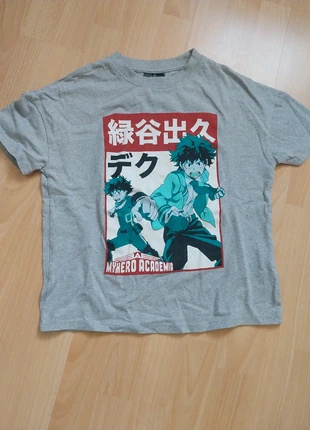 T-shirt My Hero Academia avec manches courtes, merk: Don't Call Me Jennyfer, staat: Heel goed, maat: XXXS / 30 / 2, € 3,00, € 3,85 inclusief Kopersbescherming