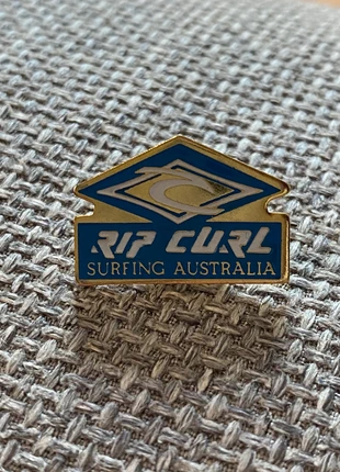 Pins Rip Curl, brand: Rip Curl, condition: Very good, €5.00, €5.95 includes Buyer Protection