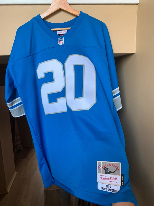 Mitchell & Ness NFL Legacy Lions 96 Barry Sanders Jersey S