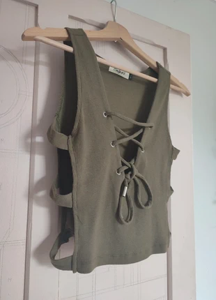 Crop top ajourné , marque: Only U, état: Très bon état, taille: M / 38 / 10, 6,50 €, 7,53 € Protection acheteurs incluse