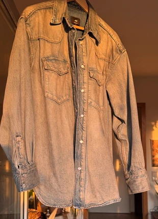 Jeansjacke oversized, brand: H&M, condizioni: Nuovo senza cartellino, taglia: S / IT 40 / EU 36, €25.00, €26.95 include la Protezione acquisti