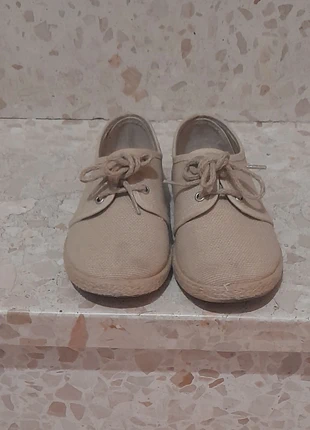 Zapatitos de niño, merk: Local, staat: Heel goed, maat: 28, € 3,00, € 3,85 inclusief Kopersbescherming