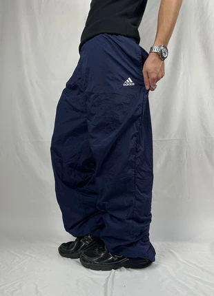 Parachute Vintage Adidas Track Pant Nylon | XL, marca: adidas, estado: Muito bom, tamanho: XL, €34.00, €36.40 inclui Proteção do Comprador Pro