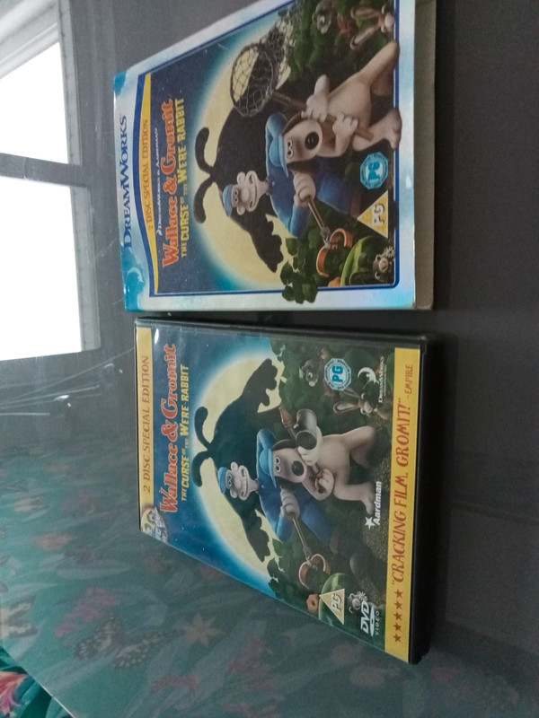 Wallace & Gromit the curse of the were-rabbit,2 dvds | Vinted