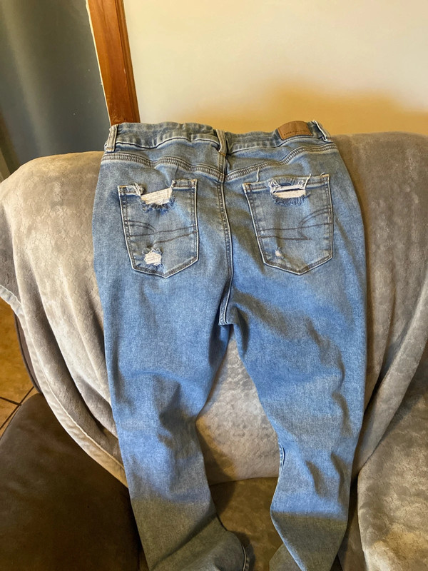 American Eagle jeans 2