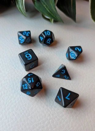 RPG dice set🎲 D&D dobbelstenen, marque: D&D, état: Très bon état, 3,00 €, 3,85 € Protection acheteurs incluse