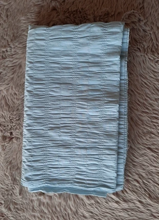 1,64m Stoff Blusenstoff mit Struktur hellblau, merk: Stoff, staat: Nieuw zonder prijskaartje, € 10,00, € 11,20 inclusief Kopersbescherming