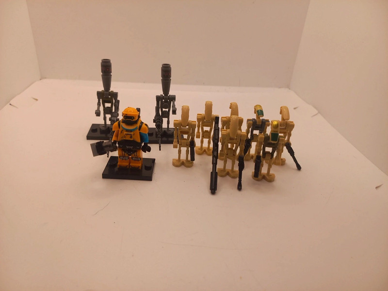 Lot lego star wars . Lot droide