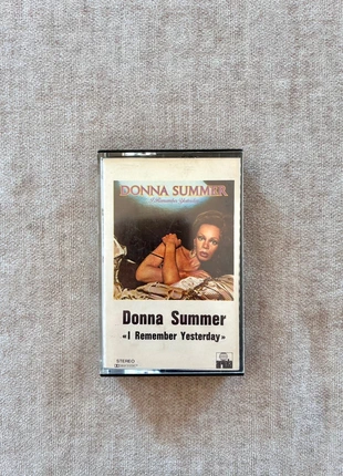 Casette Original – Donna Summer “I Remember Yesterday” (1977), estado: Bueno, 7,90 €, 9,00 € Protección al comprador incluida