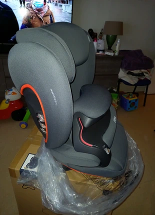 Siège auto évolutif Xelo CBX 1/2/3, merk: Aubert Concept, staat: Nieuw met prijskaartje, maat: 0–13 kg, € 99,99, € 105,69 inclusief Kopersbescherming