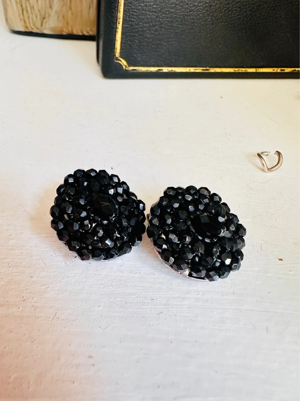 Black crystal clip on earrings 1