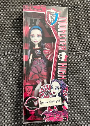 Monster High Spectra Vondergeist Ghoul Spirit, marke: Monster High, zustand: Sehr gut, größe: Einheitsgröße, 48,50 €, 51,63 € inklusive Vinted-Käuferschutz