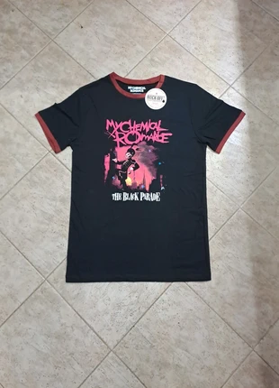 T shirt My Chemical Romance unisex mai indossata, merk: My Chemical Romance, staat: Nieuw met prijskaartje, maat: S, € 20,00, € 21,70 inclusief Kopersbescherming Pro