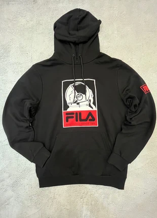 Fila Black Hoodie with Astronaut Print – size S, marque: FILA, état: Très bon état, taille: S, 7,00 €, 8,05 € Protection acheteurs incluse