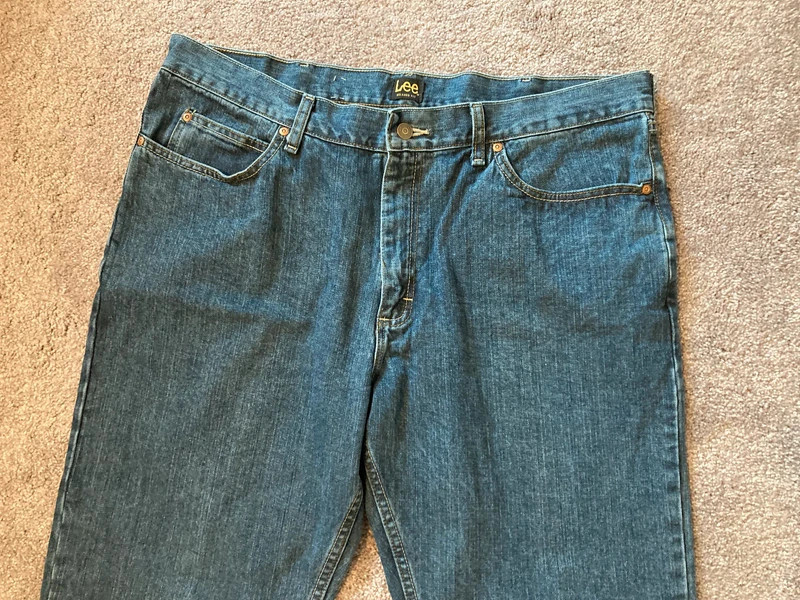 Lee jeans 40x30 relaxed fit. 4