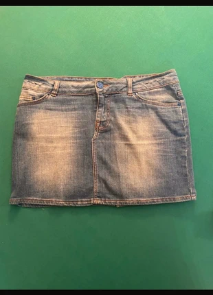 Mini gonna jeans OVS 42, brand: OVS, condizioni: Ottime, taglia: M / IT 42 / EU 38, €5.00, €5.95 include la Protezione acquisti