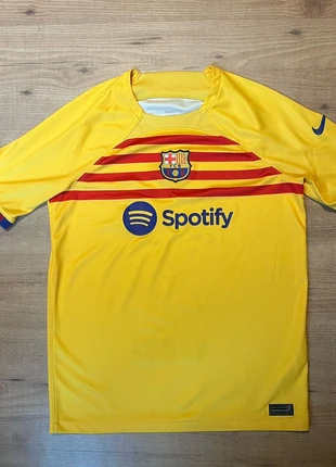 Barcelona 2022/23 4th kit, brand: Nike, condition: Good, size: 15 years / 170 cm, £25.00, £27.30 includes Buyer Protection
