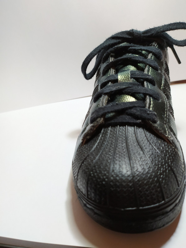 Adidas Superstar originales negras ologr ficas verde y morado