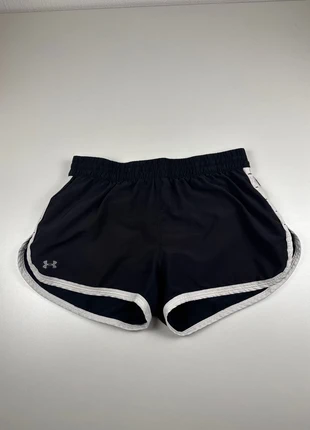 Short femme under armour noir sm fitness, brand: Under Armour, condizioni: Ottime, €15.00, €16.45 include la Protezione acquisti Pro