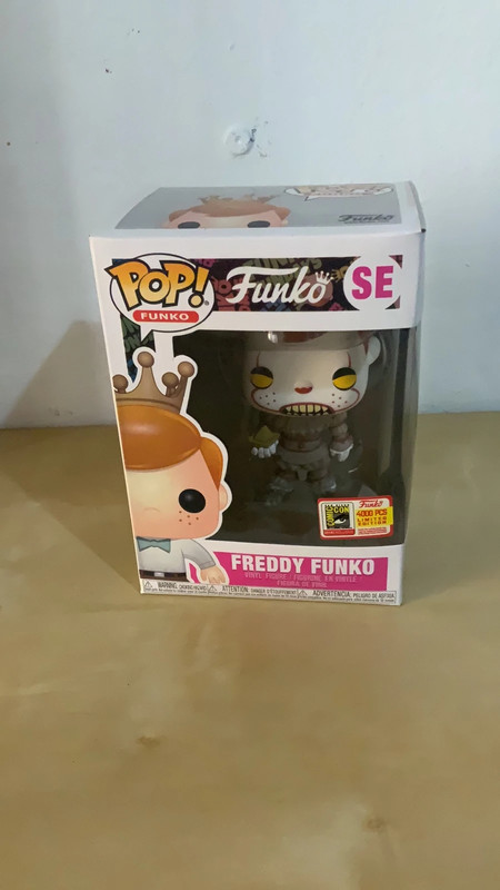 Pennywise online freddy funko
