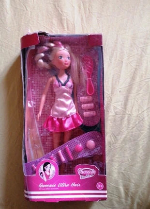 Poupée Qweenie ultra hair, marque: qweenie fashion, état: Neuf avec étiquette, taille: Taille unique, 8,00 €, 9,10 € Protection acheteurs incluse