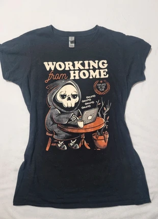 Tee shirt taille L, col rond, teeturtle, faucheuse en télétravail, marque: TeeTurtle, état: Très bon état, taille: L / 40 / 12, 4,00 €, 4,90 € Protection acheteurs incluse