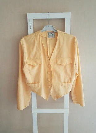 🌸 Blazer cintrée jaune pastel Vintage, marque: Vintage Dressing, état: Très bon état, taille: S / 36 / 8, 4,00 €, 4,90 € Protection acheteurs incluse