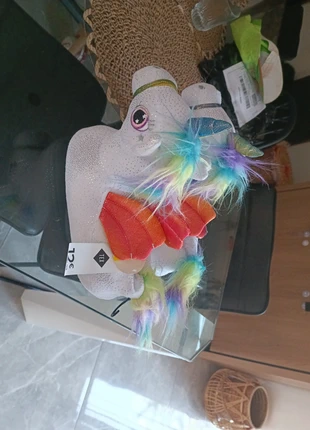 Pantoufles licorne, merk: Carrefour, staat: Nieuw met prijskaartje, maat: 37, € 8,00, € 9,10 inclusief Kopersbescherming