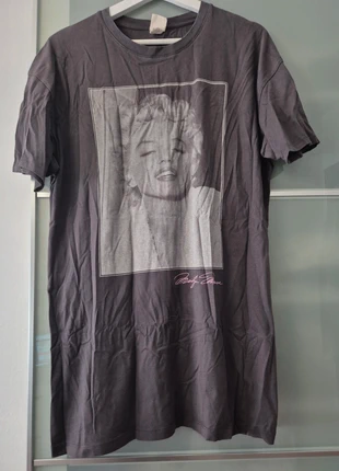 Robe Tee-shirt, marca: H&M, estado: Muy bueno, tamaño: M / 38 / 10, 4,00 €, 4,90 € Protección al comprador incluida