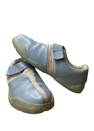 Adidas vintage 2000bleu et blanc – scratch Rare, marke: adidas, zustand: Sehr gut, größe: 38, 50,00 €, 53,20 € inklusive Vinted-Käuferschutz