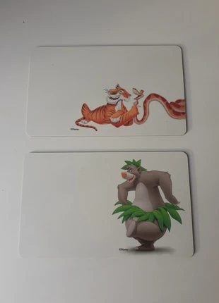 2 weiße Jausen-/Frühstücksbrettchen Disney, zustand: Sehr gut, 5,00 €, 5,95 € inklusive Vinted-Käuferschutz