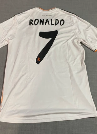 Maglia Real Madrid CR7, merk: Real Madrid, staat: Heel goed, maat: M, € 29,99, € 32,19 inclusief Kopersbescherming Pro