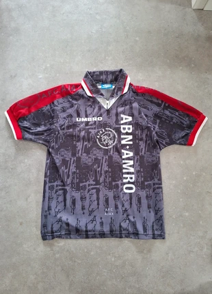 Ajax shirt away 96/97 - Umbro, brand: Umbro, condizioni: Ottime, taglia: M, €85.00, €89.95 include la Protezione acquisti