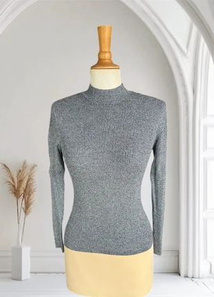 Pull hiver col montant moulant FB sister gris côtelé, marque: FB Sister, état: Très bon état, taille: M / 38 / 10, 8,00 €, 9,10 € Protection acheteurs incluse
