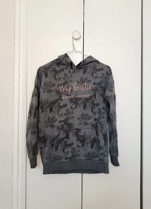 Sweat à capuche gris fille Gémo taille 12 ans, brand: Gémo, condition: Very good, size: 12 years / 152 cm, €5.50, €6.48 includes Buyer Protection