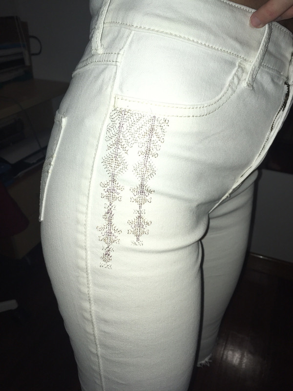 Pantalon Hollister Roto