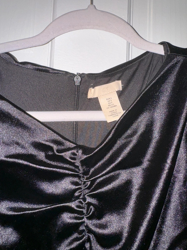 H&M black dress 4