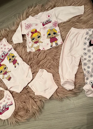 Ensemble 6/12 mois poupée LOL neuf, marke: L.O.L. Surprise, zustand: Neu, größe: 6-9 Monate / 68, 4,00 €, 4,90 € inklusive Vinted-Käuferschutz