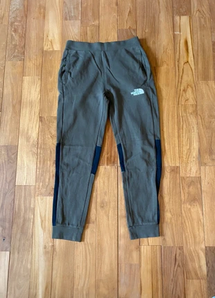 Jogging The North Face, marca: The North Face, estado: Muy bueno, tamaño: XL, 5,00 €, 5,95 € Protección al comprador incluida