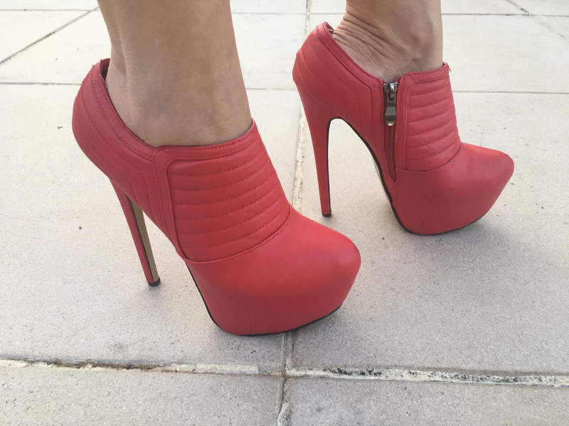 Chaussures sexy talons hauts et plateau