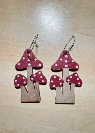 Red autumn mushroom earings, état: Neuf sans étiquette, 2,99 €, 3,84 € Protection acheteurs incluse