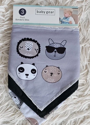 Lot de 3 bavoirs en coton, brand: Baby gear, condizioni: Nuovo con cartellino, €5.00, €5.95 include la Protezione acquisti Pro