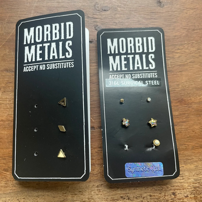 Morbid Metals Hot Topic Set of 8 Gold Tone 20g Nose Piercing Studs 1