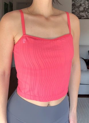 Brassière de sport - Océan Apart, marque: Oceans Apart, état: Neuf sans étiquette, taille: M, 8,00 €, 9,10 € Protection acheteurs incluse