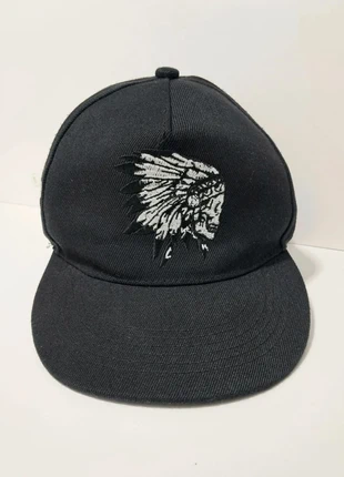 Casquette noire Cayler & Sons Black Label, logo brodé, unisex, taille réglable, marke: Cayler & Sons, zustand: Sehr gut, größe: Einheitsgröße, 10,00 €, 11,20 € inklusive Vinted-Käuferschutz