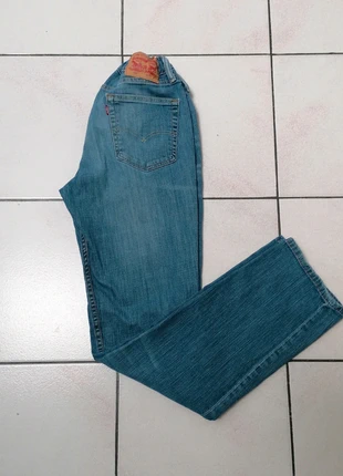 🌹Jean Levi's 514 Bleu Taille W32 JL2405100, brand: Levi's, condizioni: Ottime, taglia: M / IT 42 / EU 38, €25.00, €26.95 include la Protezione acquisti Pro