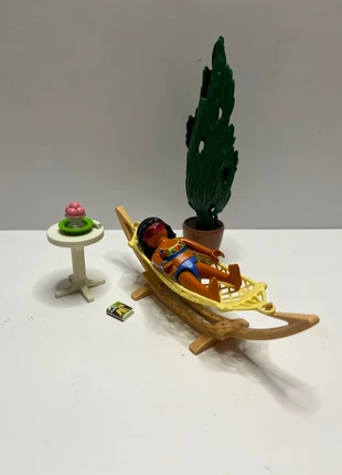 Playmobil zonnend in een hangmat (253), merk: Playmobil, staat: Heel goed, maat: Universeel, € 3,99, € 4,89 inclusief Kopersbescherming Pro