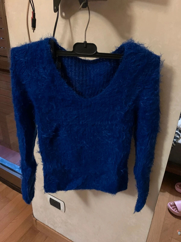 Maglione blu elettrico